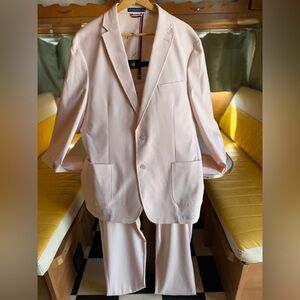 Tommy Hilfiger Light Pink Seersucker Two-Piece Suit